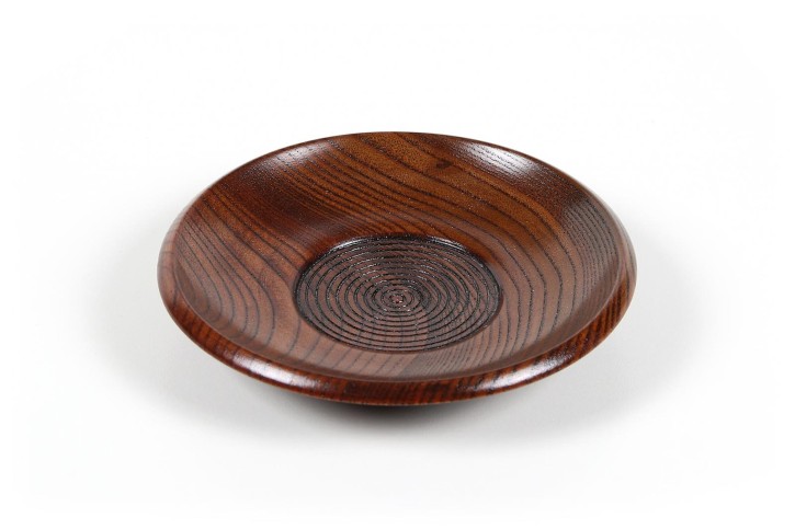 Untertasse aus Holz