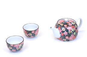 Japanisches Tee-Set Blumenmotiv schwarz, 3 teilig